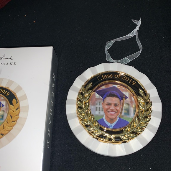 New Hallmark Congrats Grad Ornament Keepsake - Picture 4 of 5